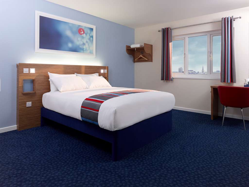 Travelodge Plymouth Szoba fotó