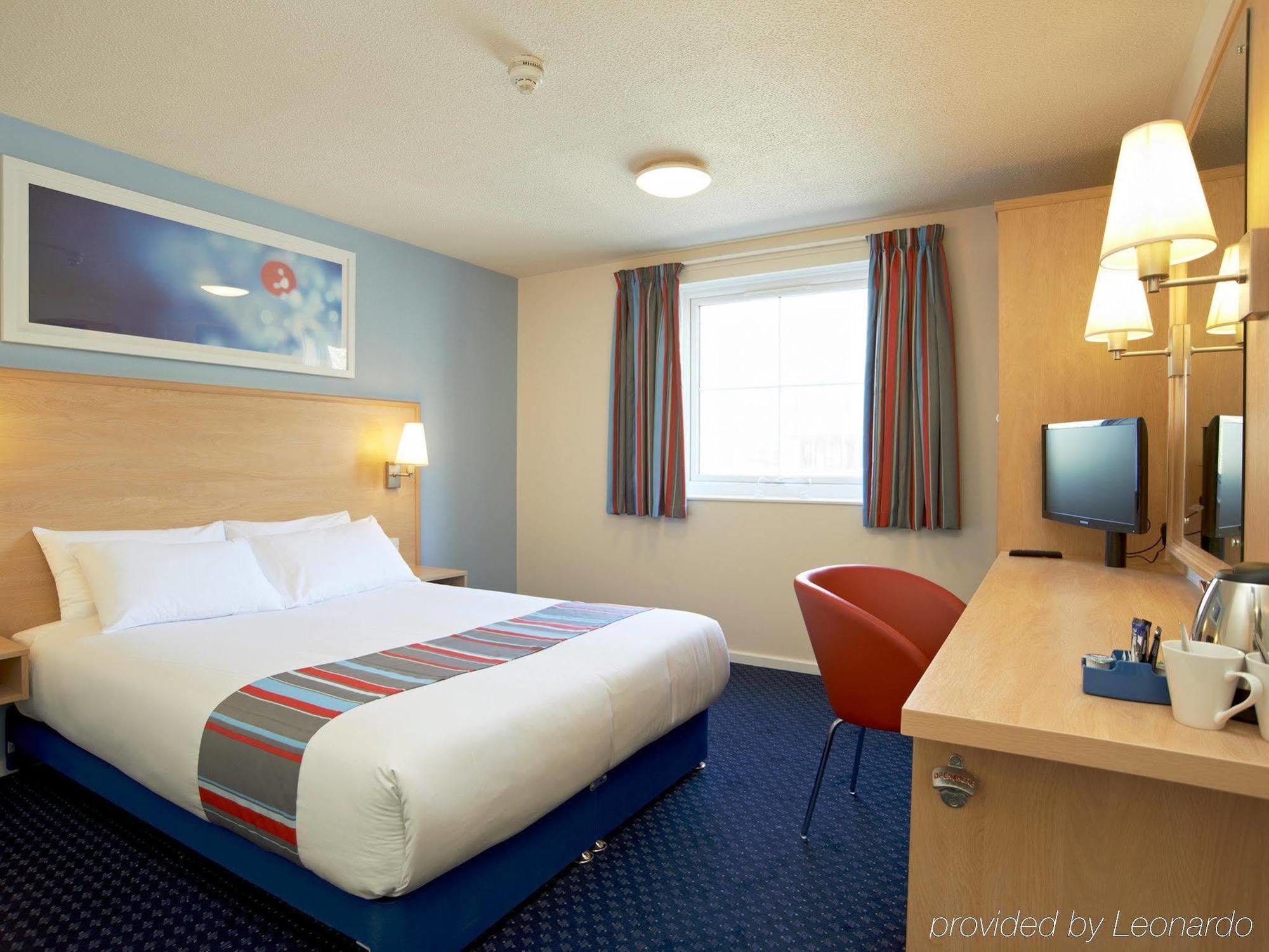 Travelodge Plymouth Kültér fotó