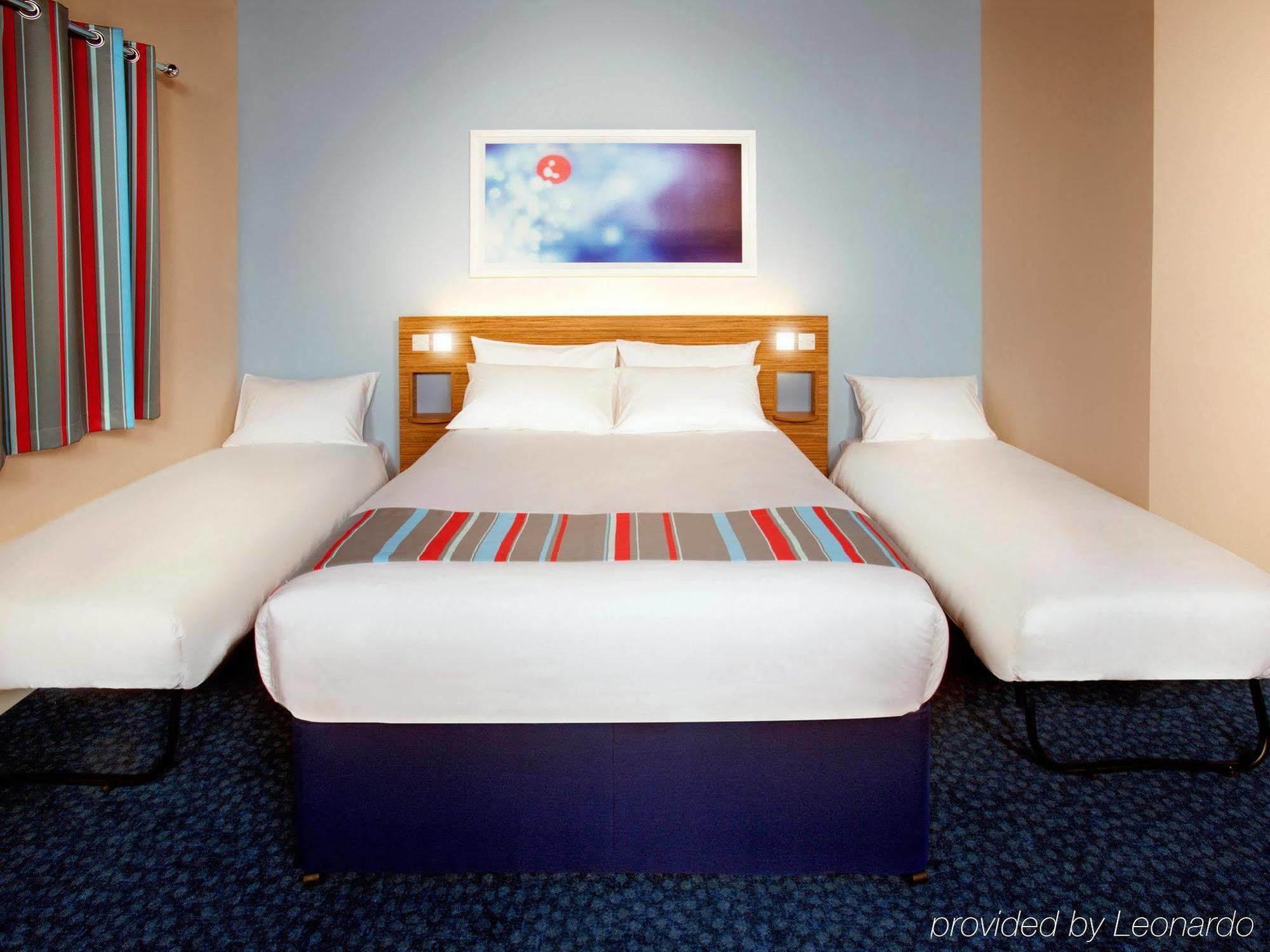 Travelodge Plymouth Kültér fotó