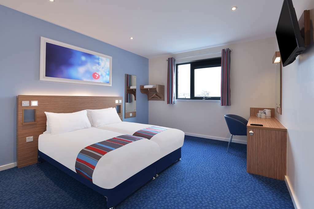 Travelodge Plymouth Szoba fotó